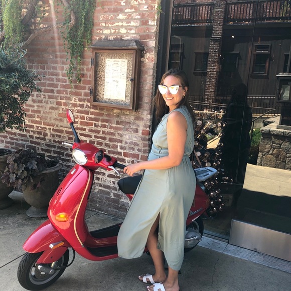 💕✨Meet Your Posher ✨💕 - Picture 1 of 1